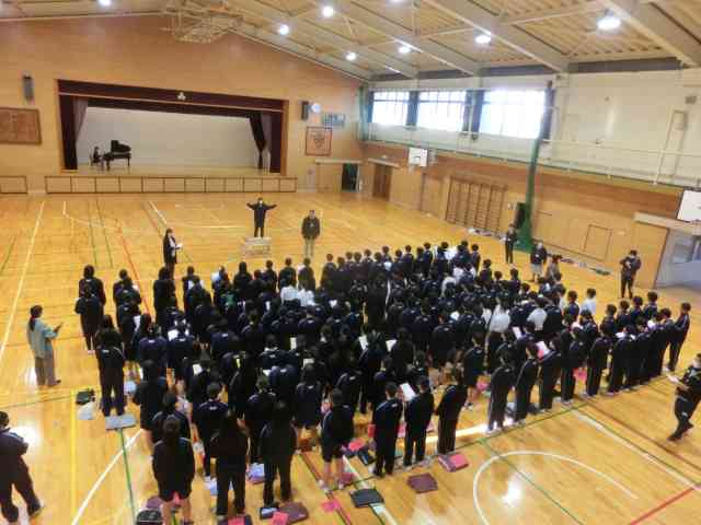 ２年合唱練習３